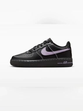 Nike Air Force 1 Low '07 LV8
Hydrangeas Black size 6.5y